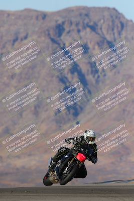 media/Dec-15-2023-Apex Assassins (Fri) [[91f19fb1c7]]/Trackday 2/Session 5 (Turn 9)/